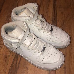 Air Force 1 Mid ‘07’ white